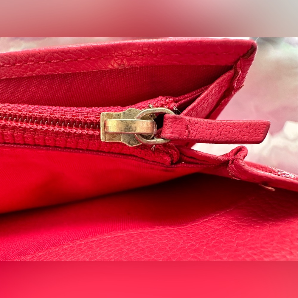 Chanel Bifold (EUC; Pink) - Picture 11 of 16